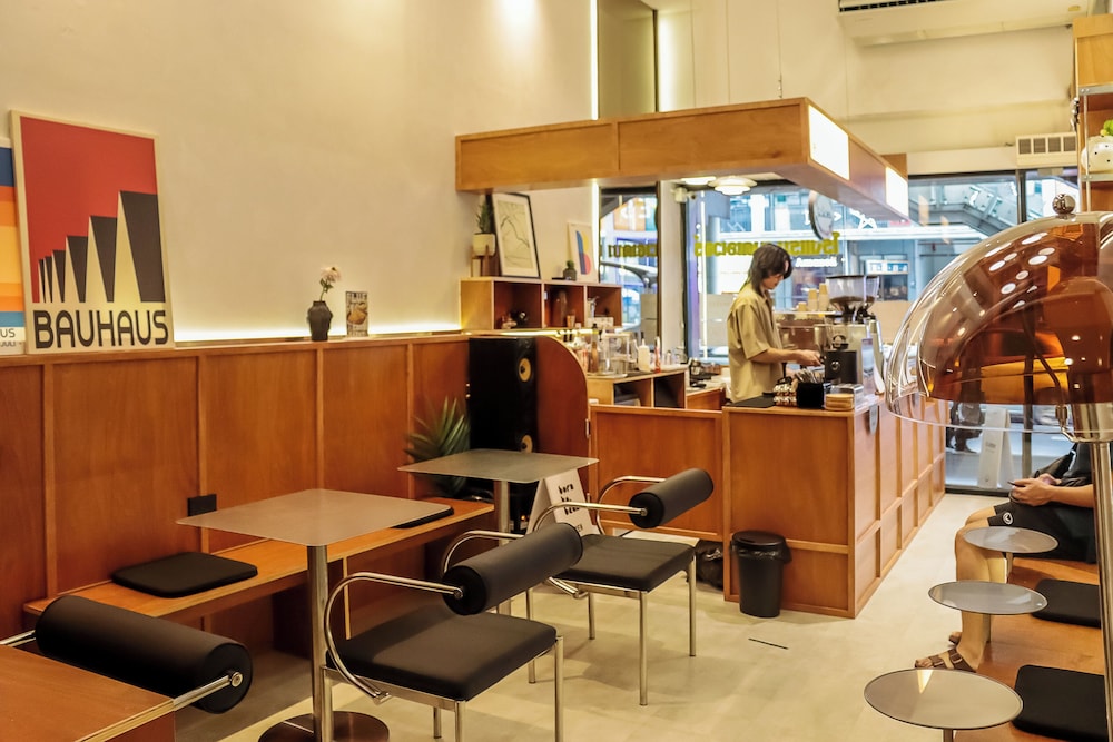 Bedever Bangkok Boutique Hotel 25/35