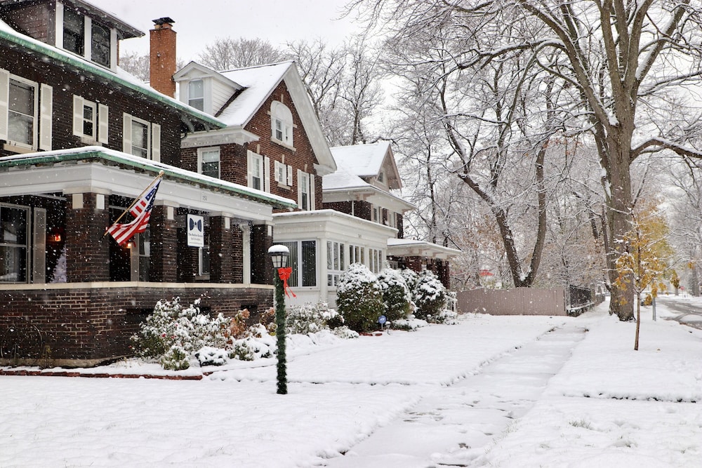 The Butler House Bed and Breakfast 6/50