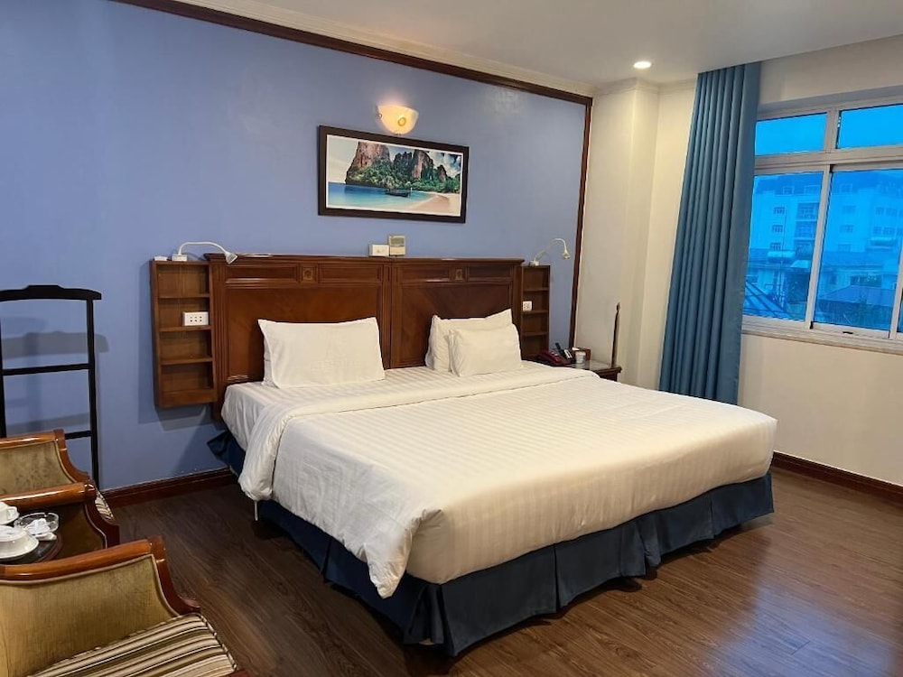 A25 Phan Dinh Phung Hotel 30/60