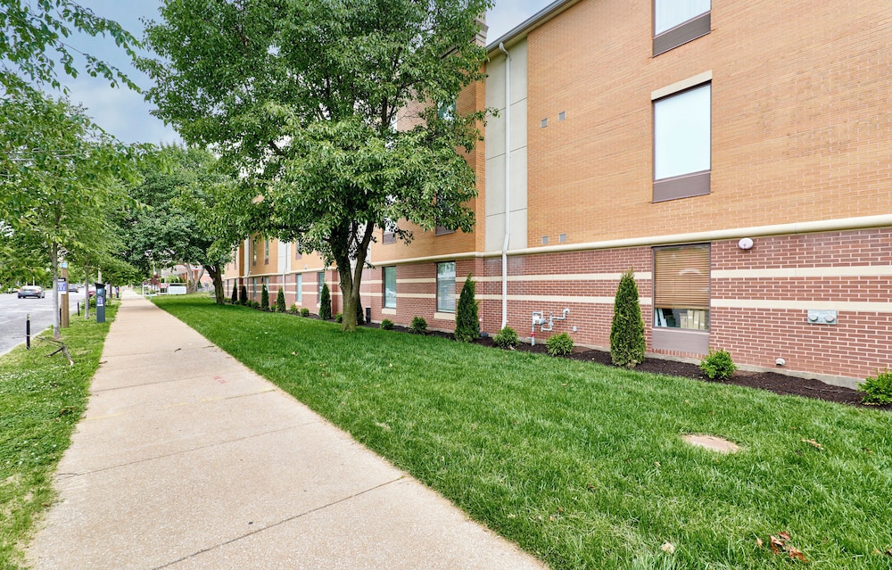 The West End 45/50