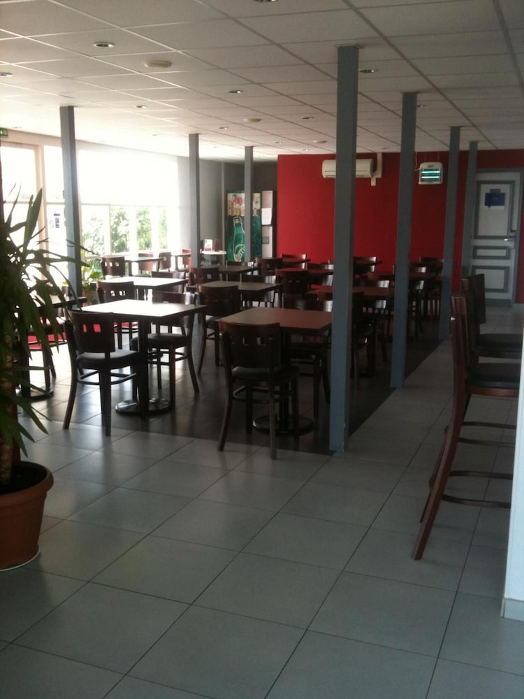 Hotel Balladins Roissy Cdg Saint Mard 29/37