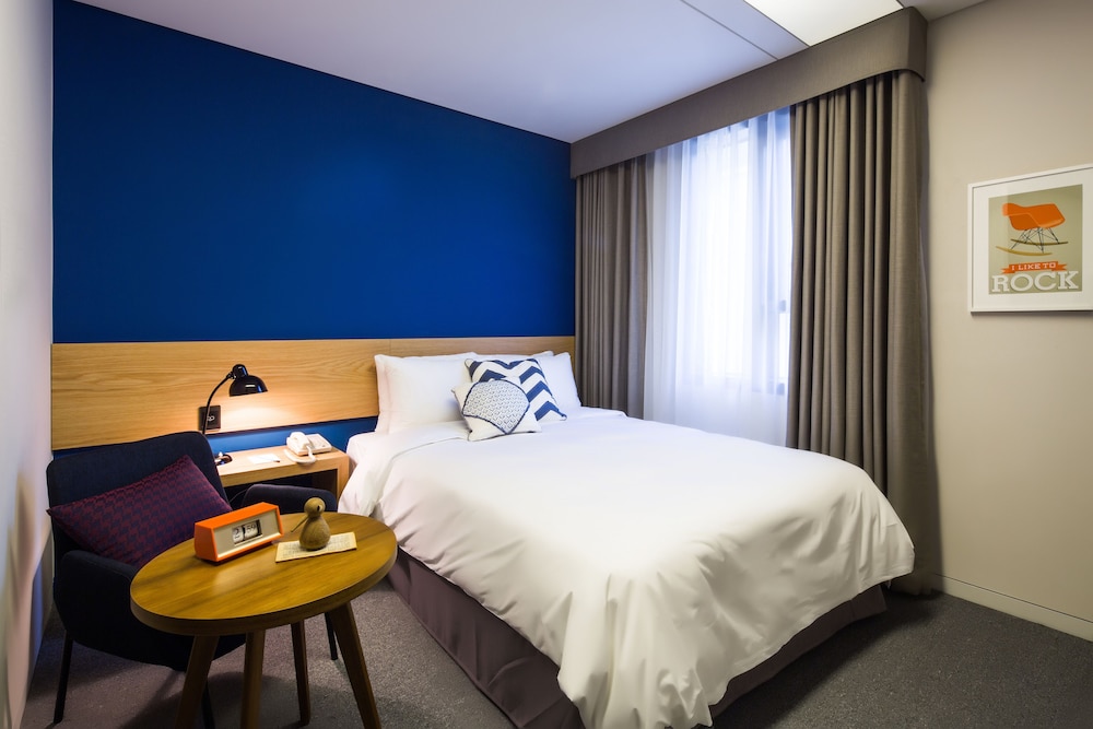 Hotel Denim 14/50