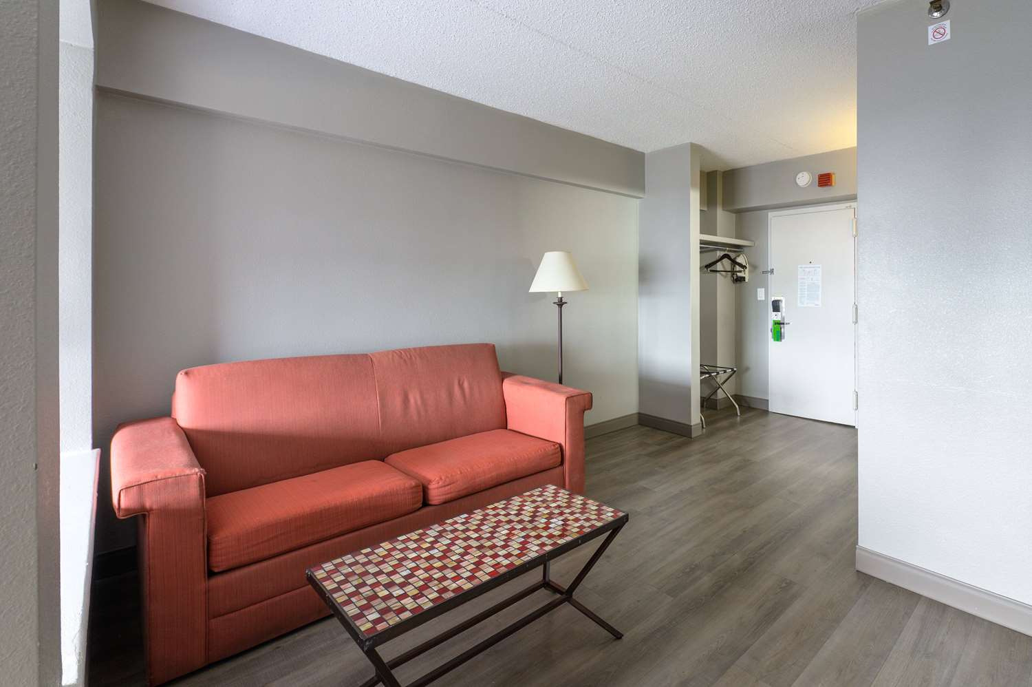 La Quinta Inn & Suites by Wyndham New Haven 36/49