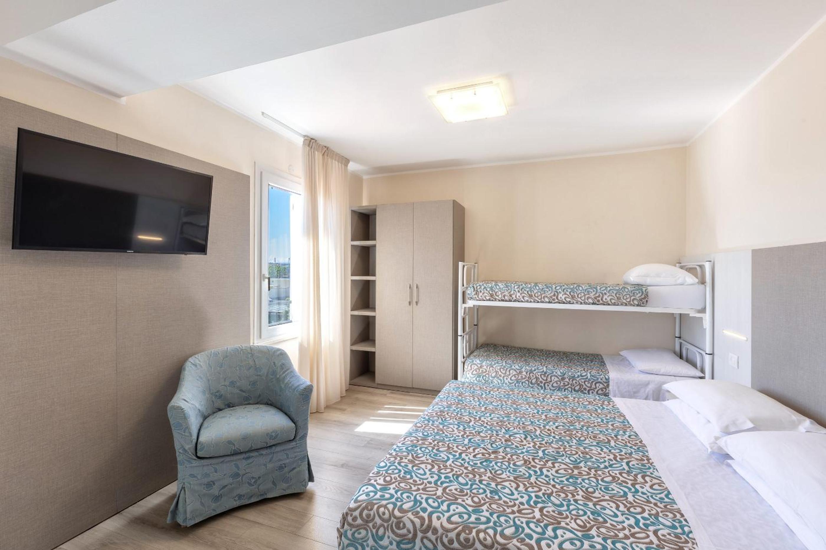 Hotel Sole 32/48