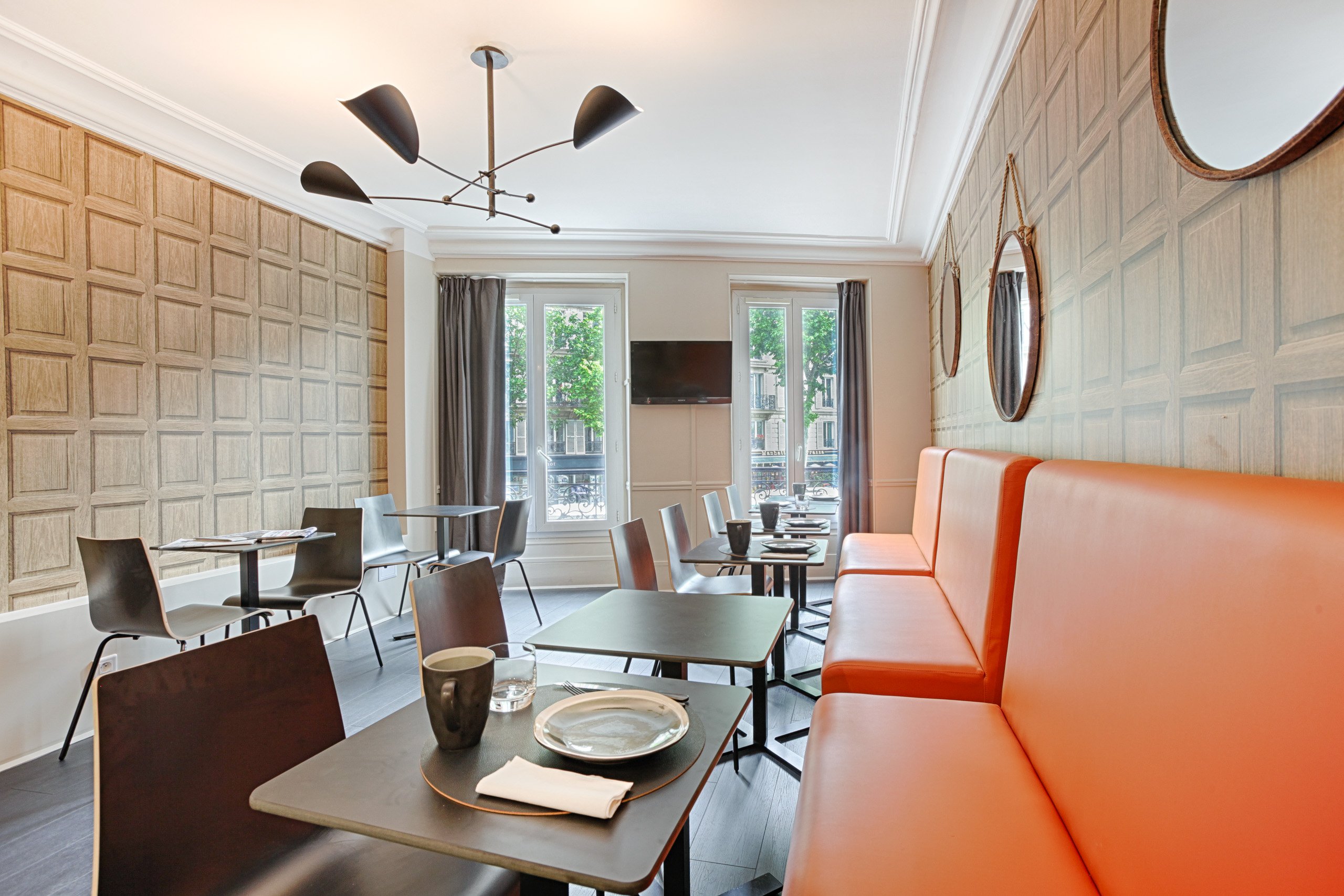 Hotel Avama Prony 48/53