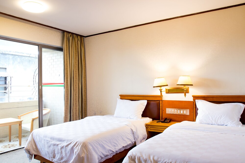 Nan Fang Da Sha Hotel 11/37