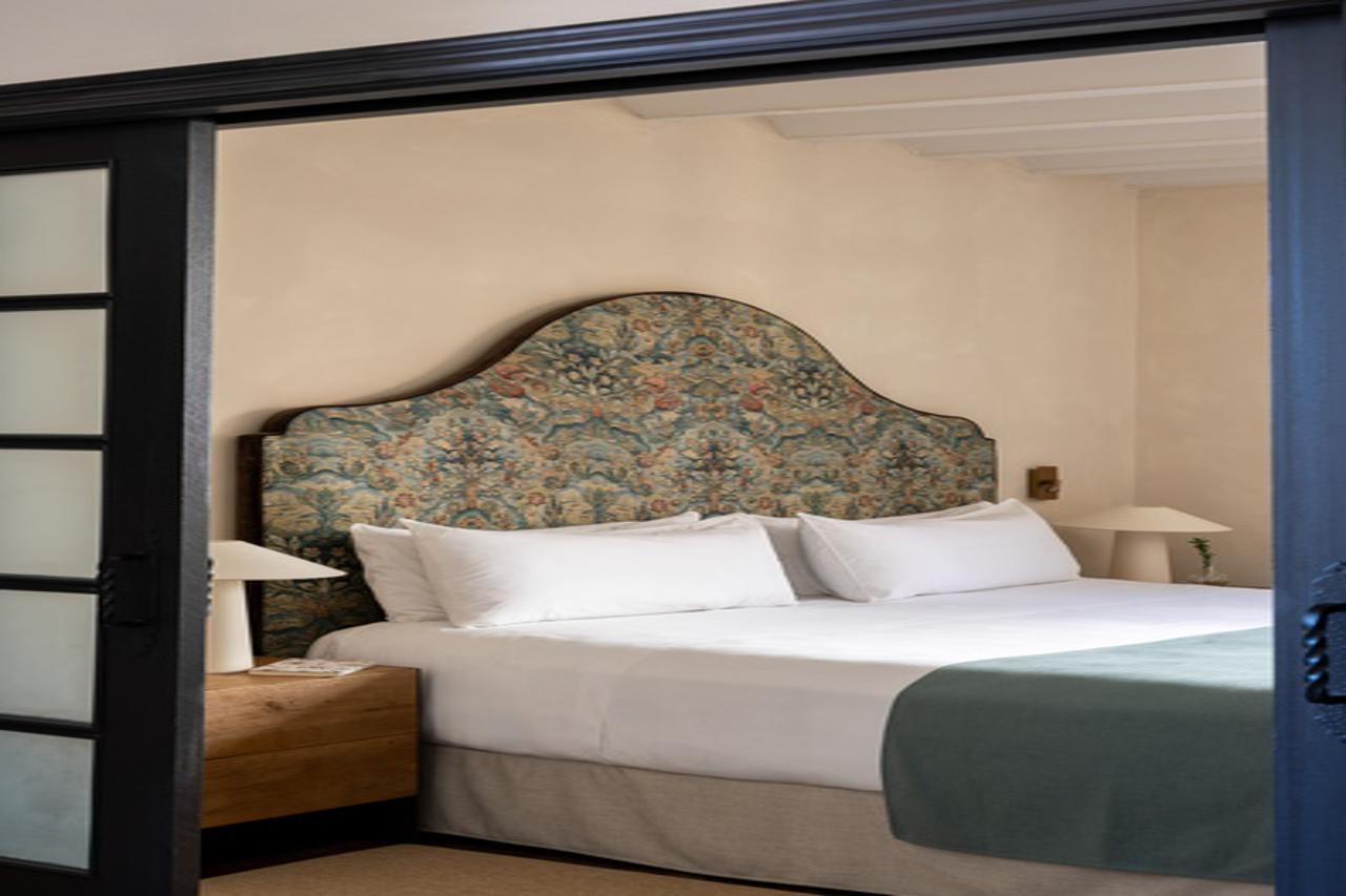 PARADOR DE SANTILLANA GIL BLAS 16/38