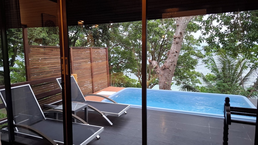 Phi Phi Natural Resort 44/74