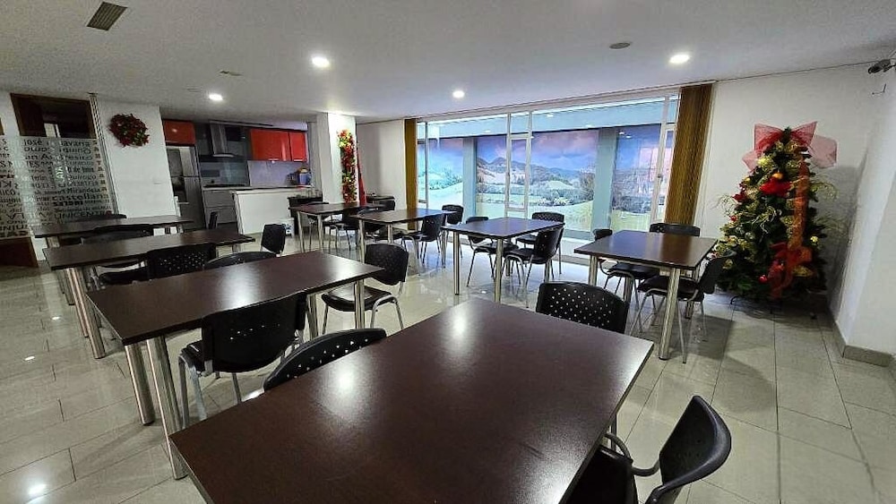 Hotel Bogota Castellana 100 34/47