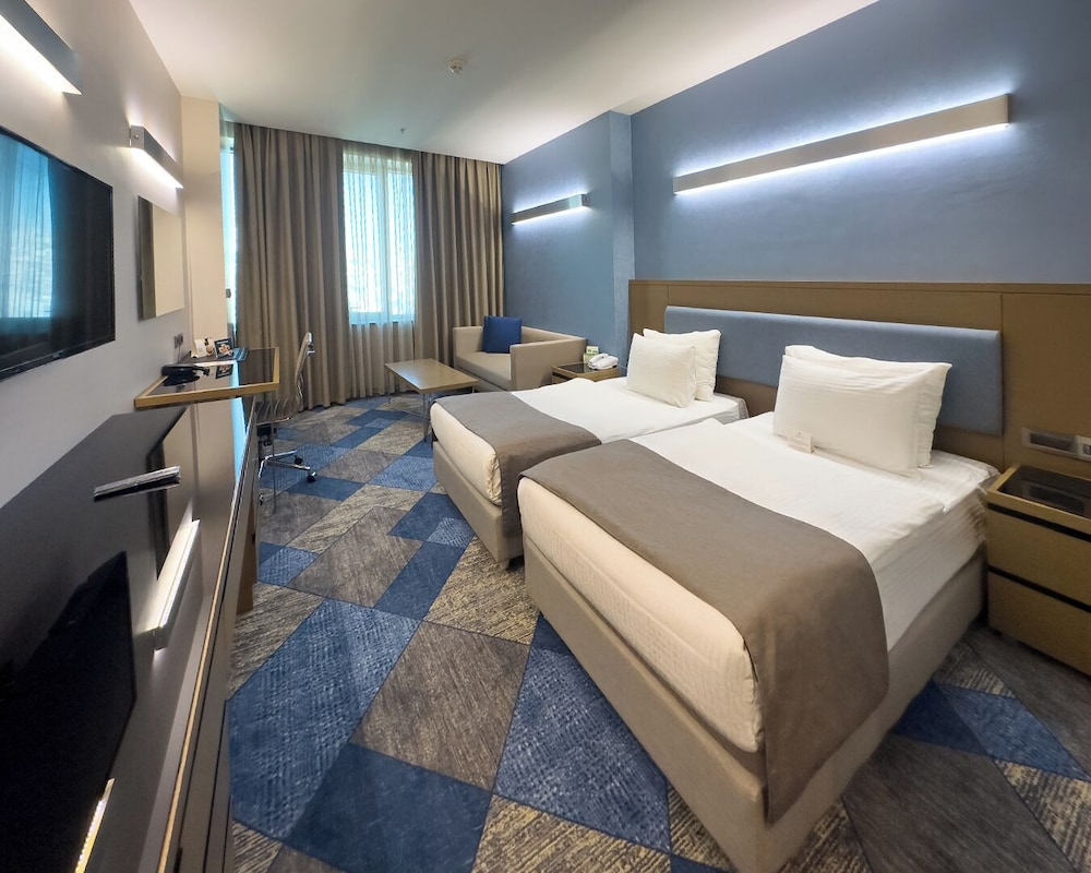 La Quinta By Wyndham Istanbul Gunesli 14/45