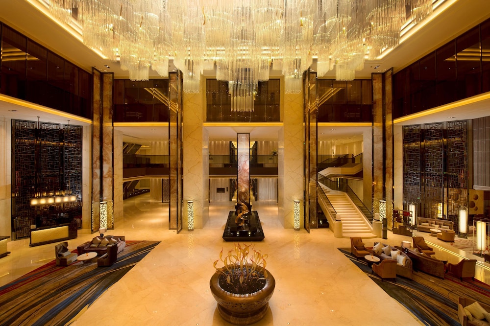 Hilton Zhongshan Downtown 41/74