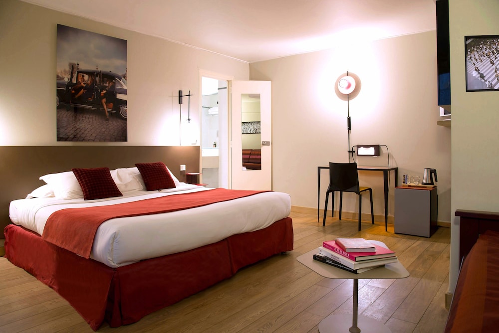 Hotel Zelie Champs-Elysees 21/50