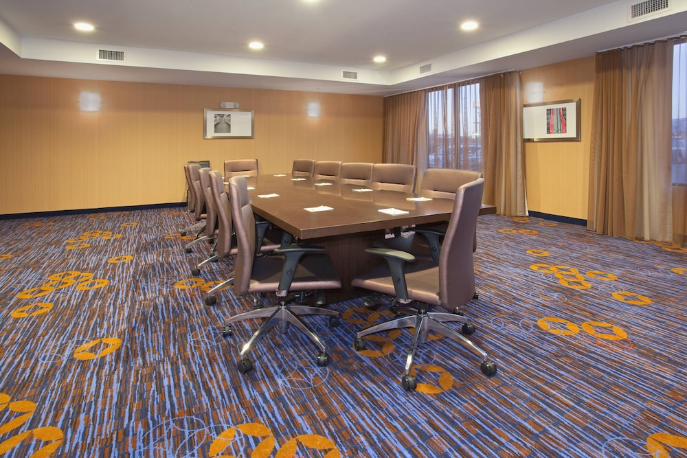 Courtyard By Marriott Casper 30/31