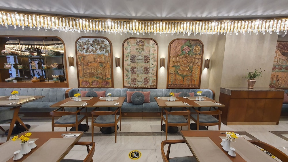 Asur Hotel 38/48
