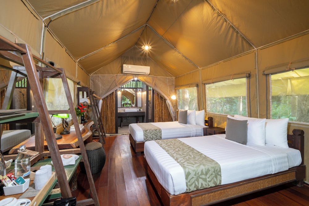 Superior, Tent, Double Bed