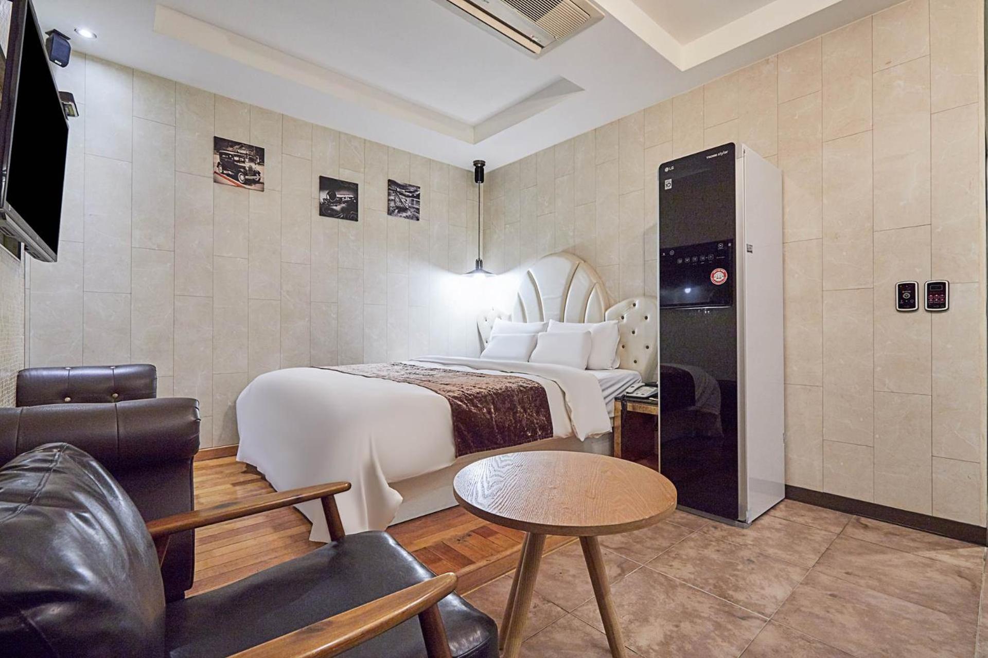 Blixx Hotel 27/50