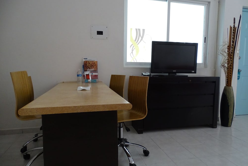 Aparthotel Siete 32 34/40