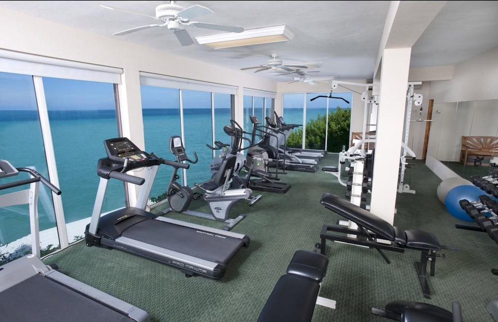 Pompano Beach Club 15/46