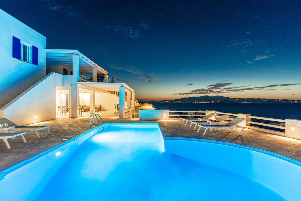 Apricot And Sea Luxury Villas 1/50