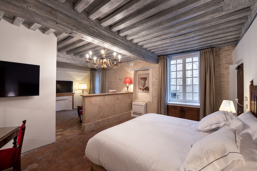 Hotel Des Remparts 30/67