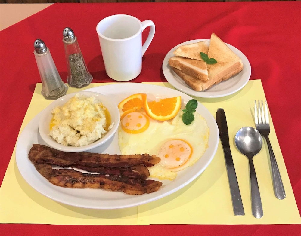 Best Western Crossroads Inn 9/19