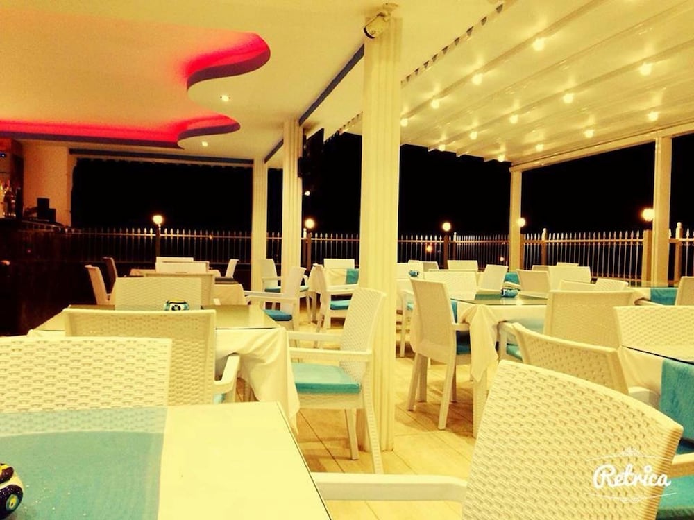 Aura Boutique Hotel 42/49