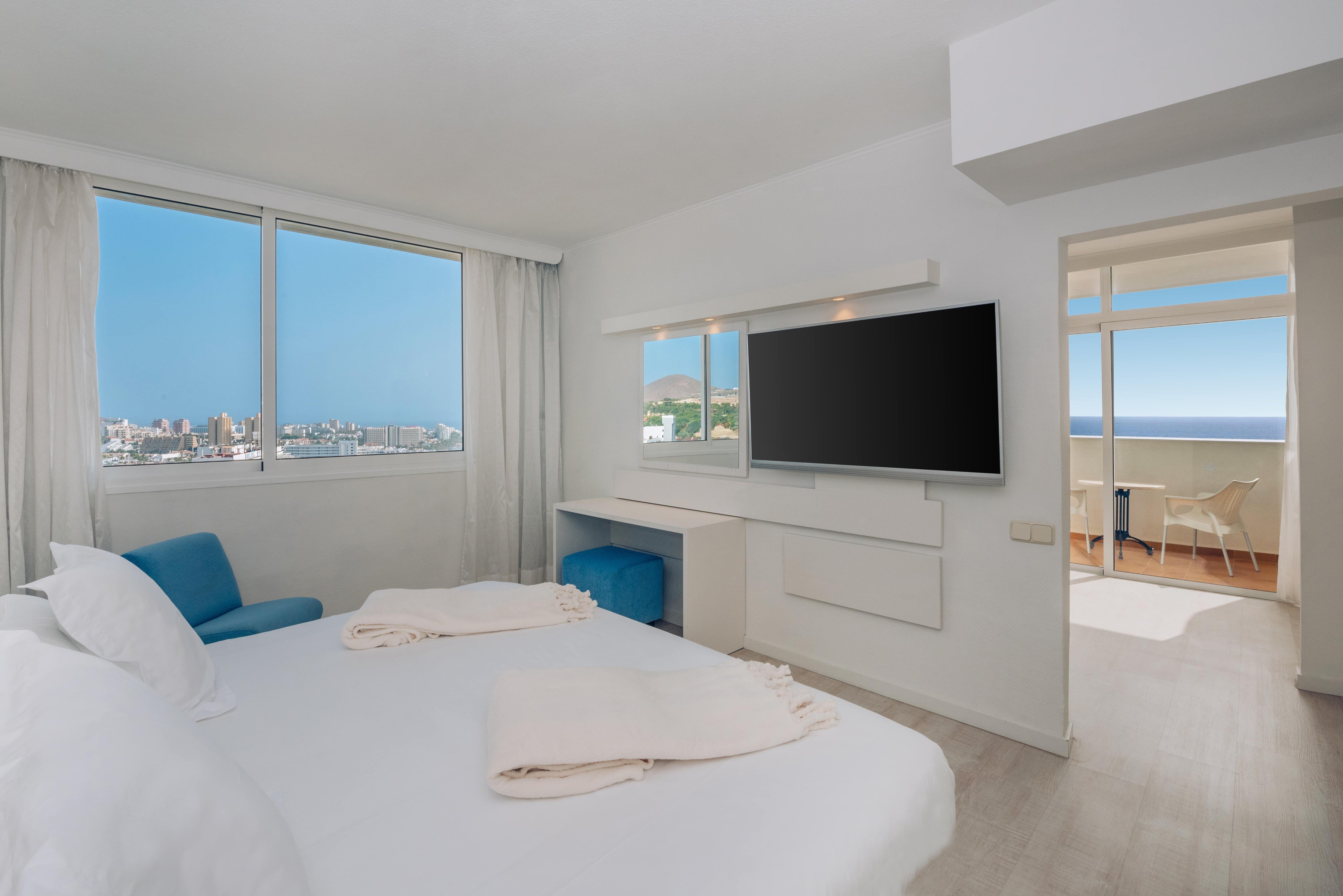 Iberostar Waves Bouganville Playa 5/50