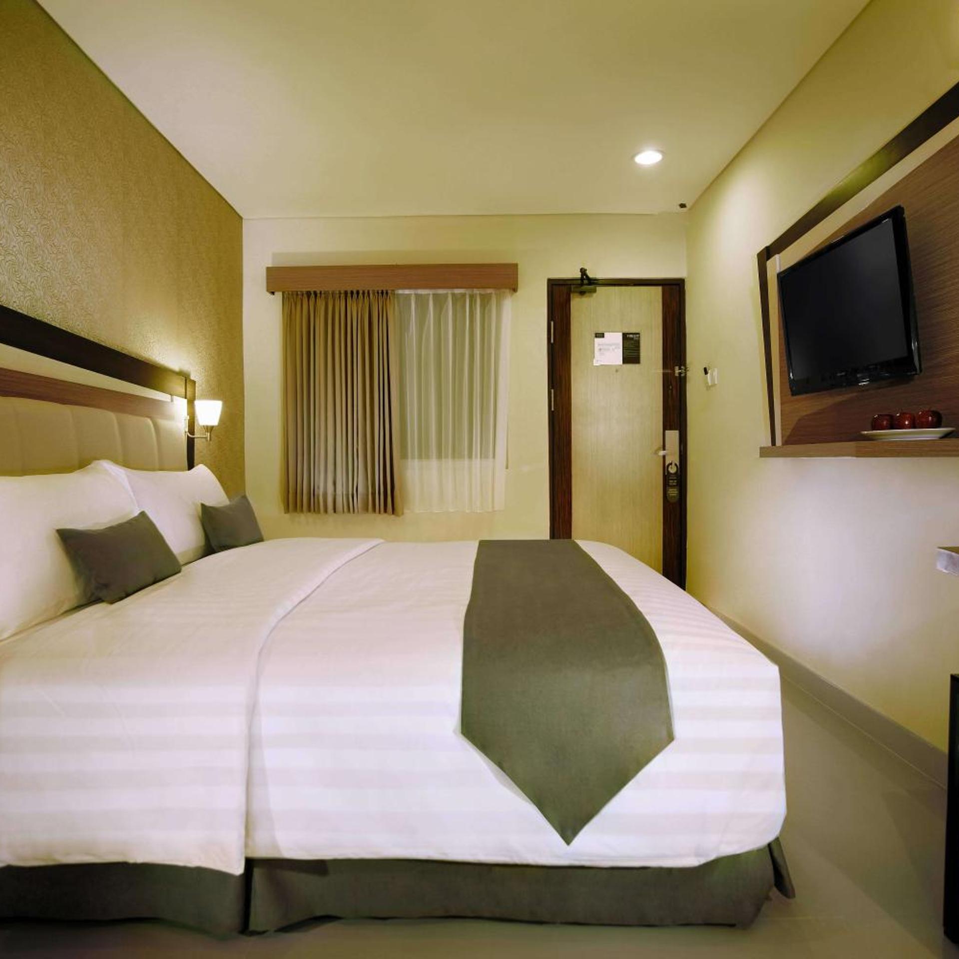 STANDARD, DOUBLE OR TWIN BED