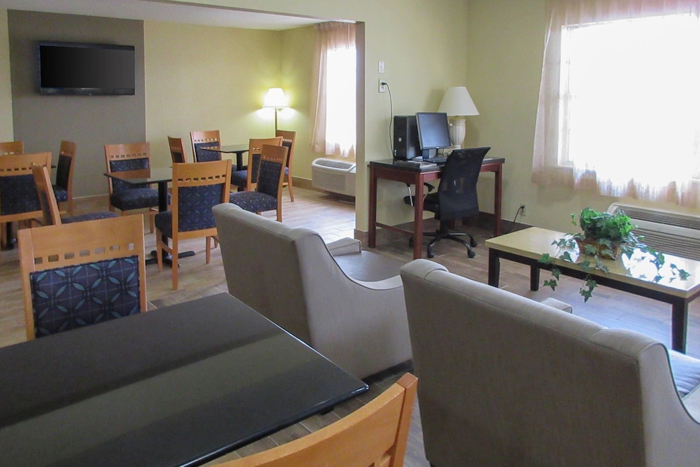 Quality Inn Williamston NC 27/27