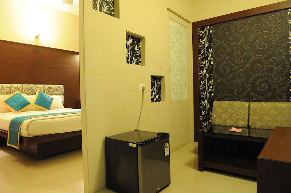 Greens Gate Chennai 18/27