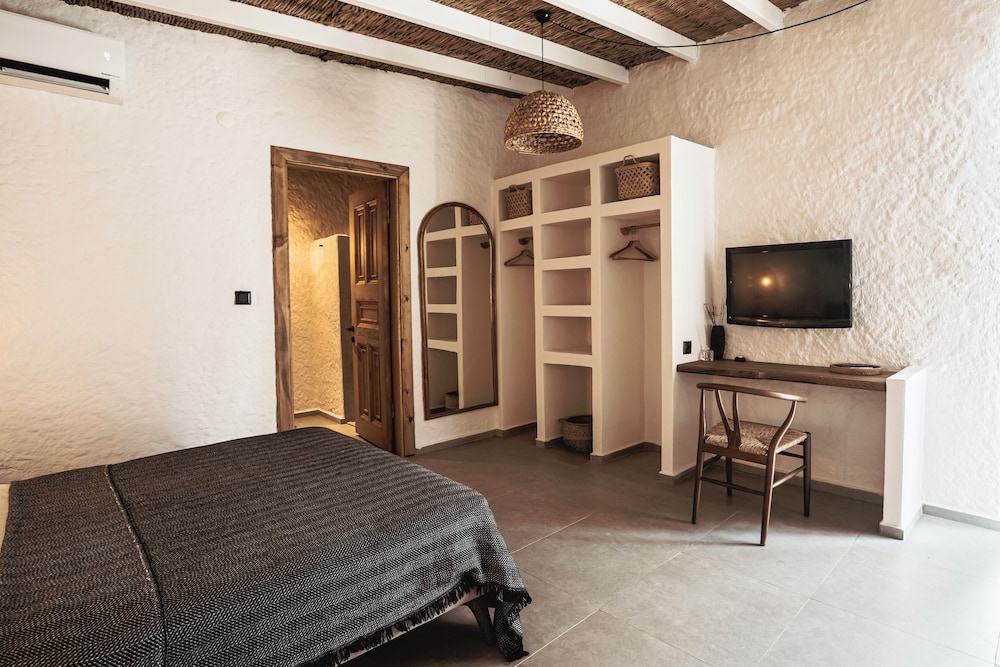 Agustos Hotel Alacati 41/50