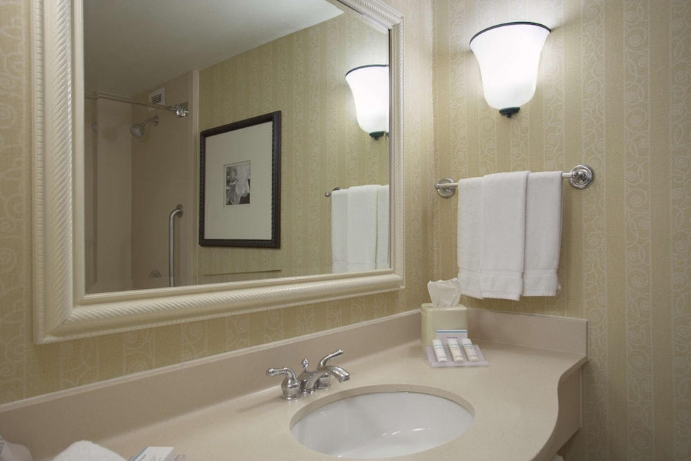 Hilton Garden Inn San Francisco Airport North 15/56