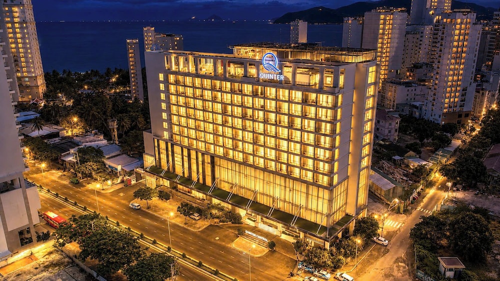 Quinter Central Nha Trang 3/50