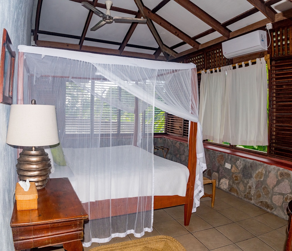 Stonefield Estate Resort 30/74