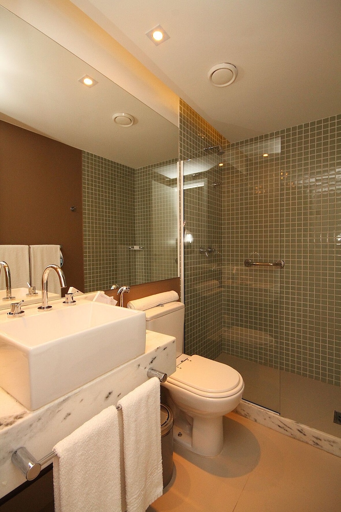 Promenade Link Stay 20/57