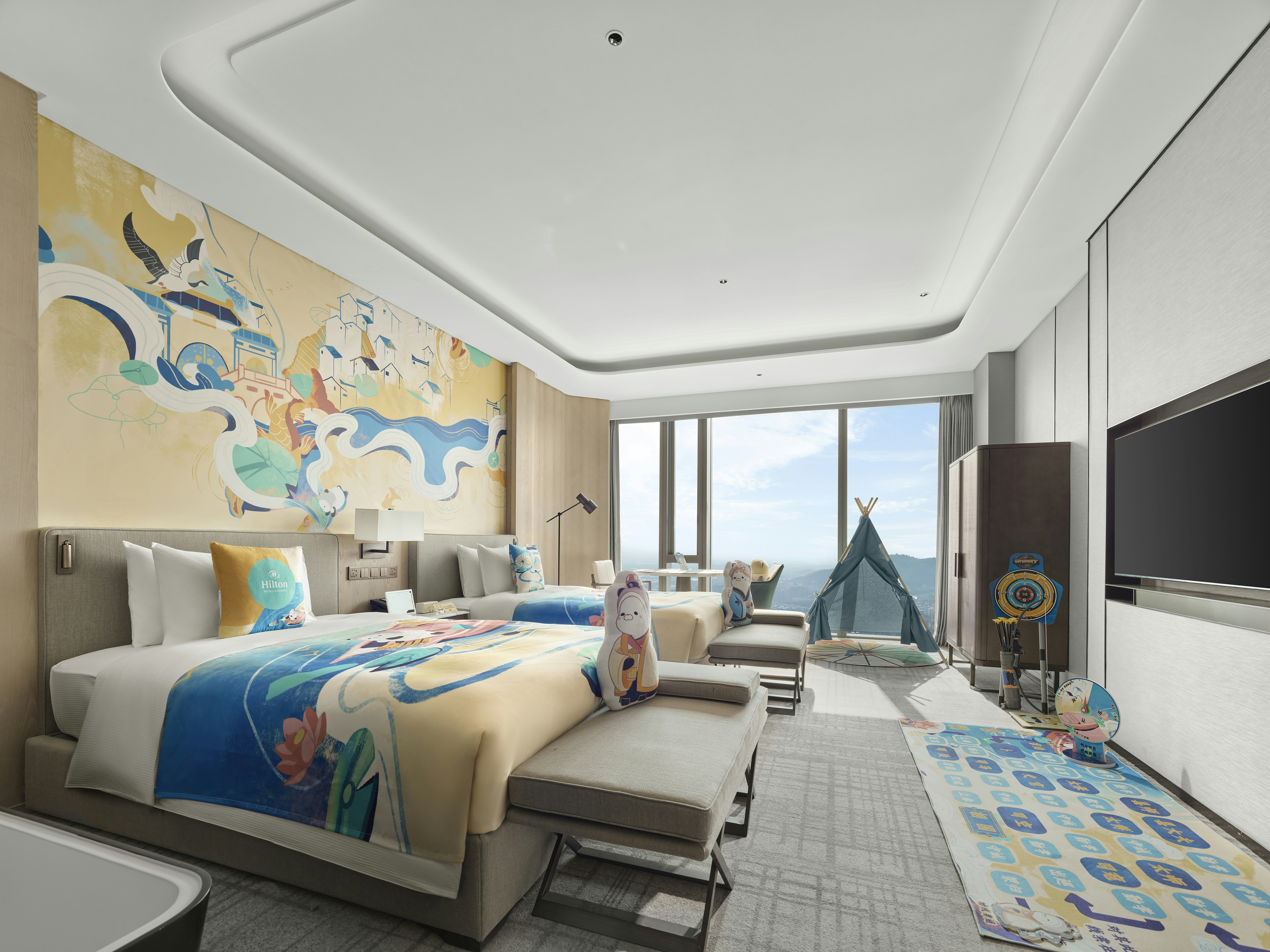 Hilton Zhuji 8/50