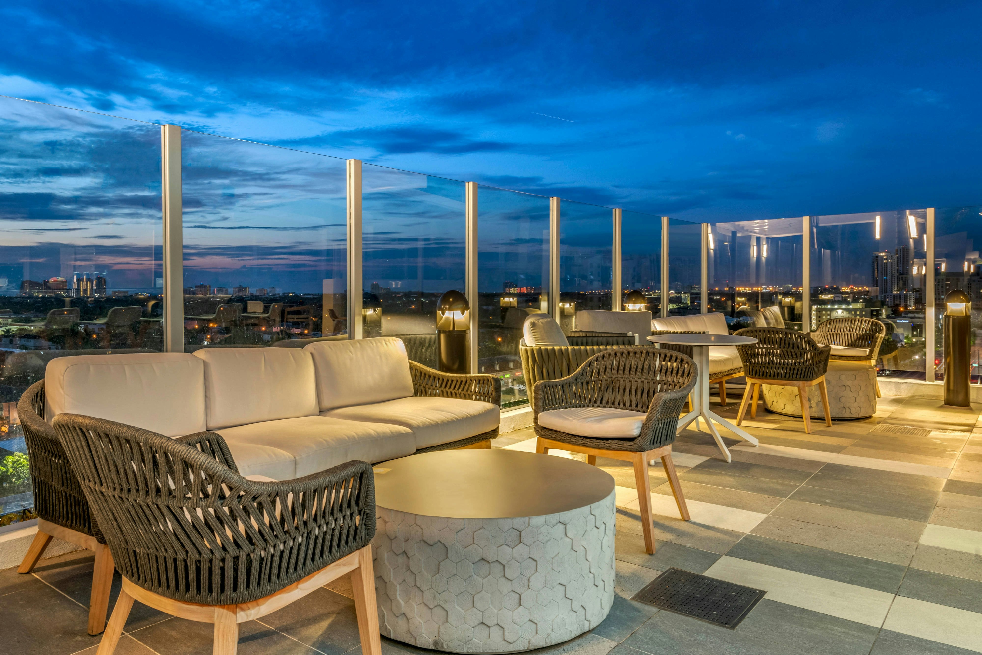 Courtyard by Marriott Fort Lauderdale Downtown 25/31