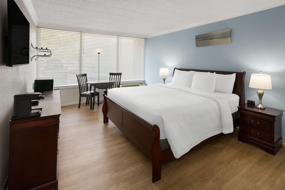 Wellness, King Bed