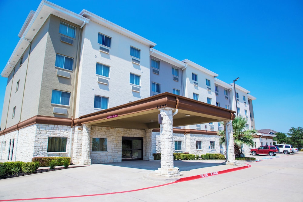 Candlewood Suites Grand Prairie Arlington An Ihg Hotel 2/40