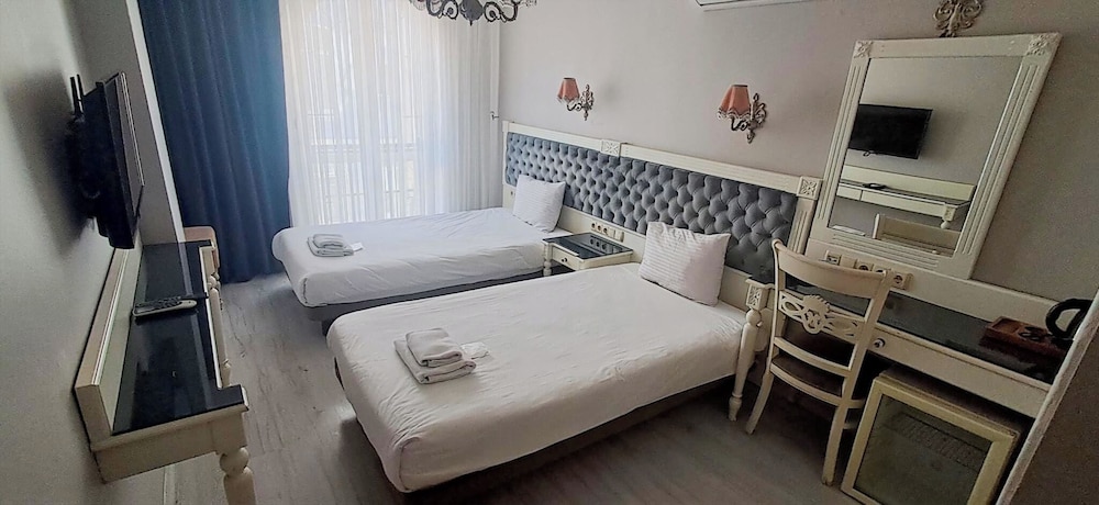 Albatros Premier Hotel 28/57