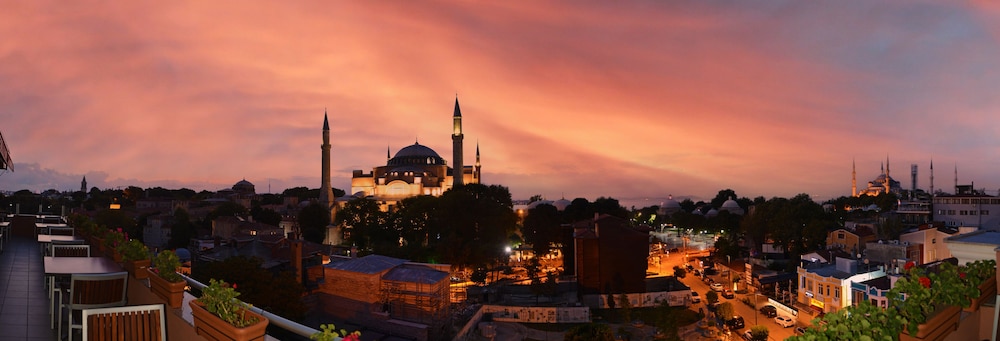 The And Hotel Sultanahmet 46/50