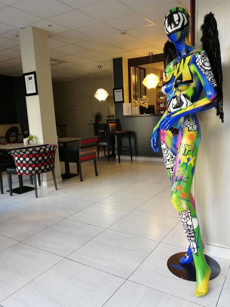 NYX Hotel 65/76