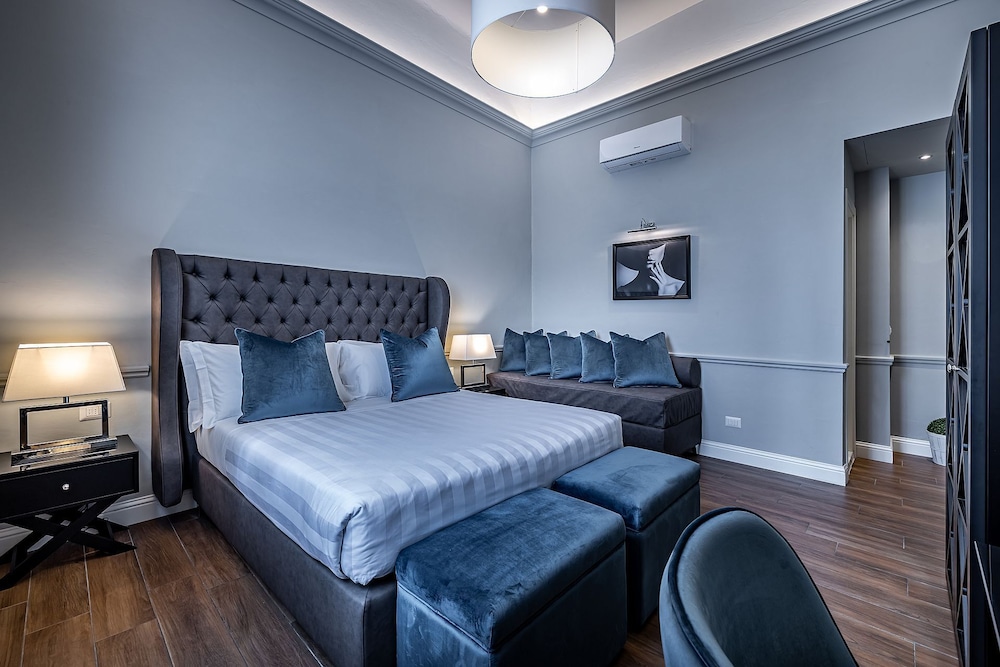 Hotel Ungherese 15/50
