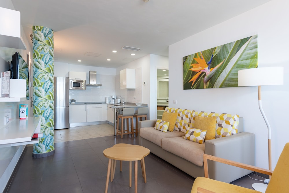 Holiday Club Vista Amadores 33/65