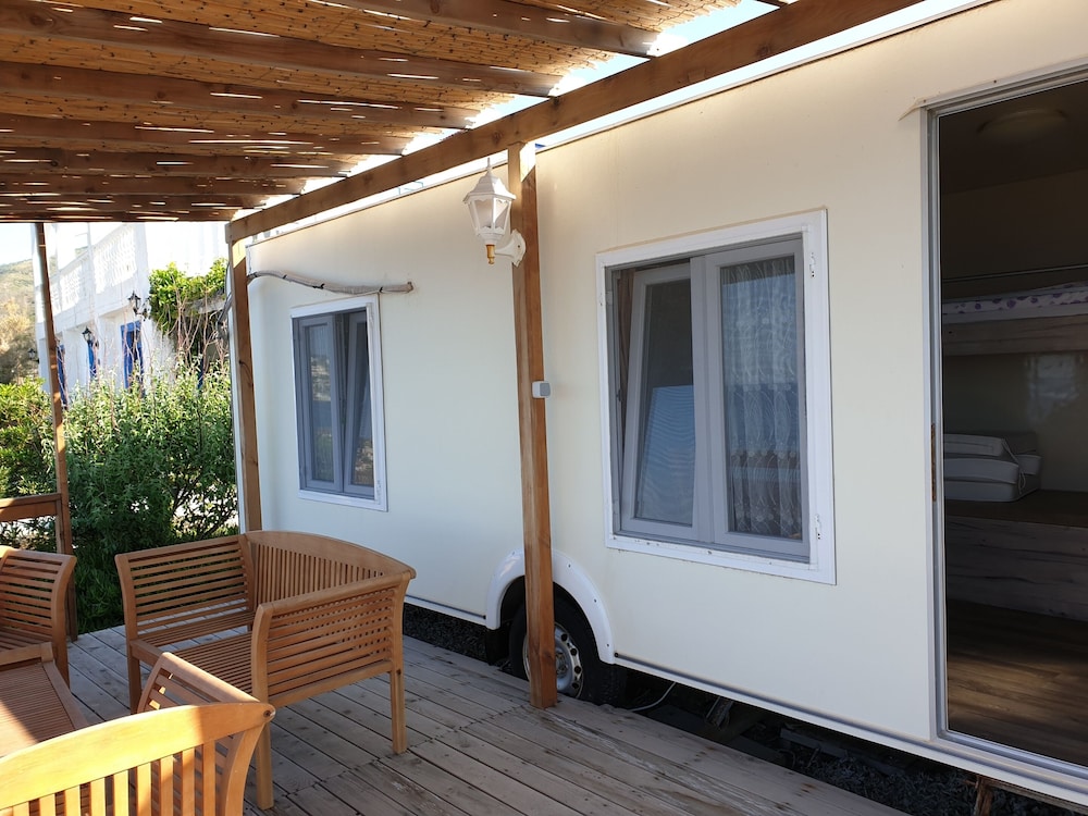 Lipsos Hotel 2/41
