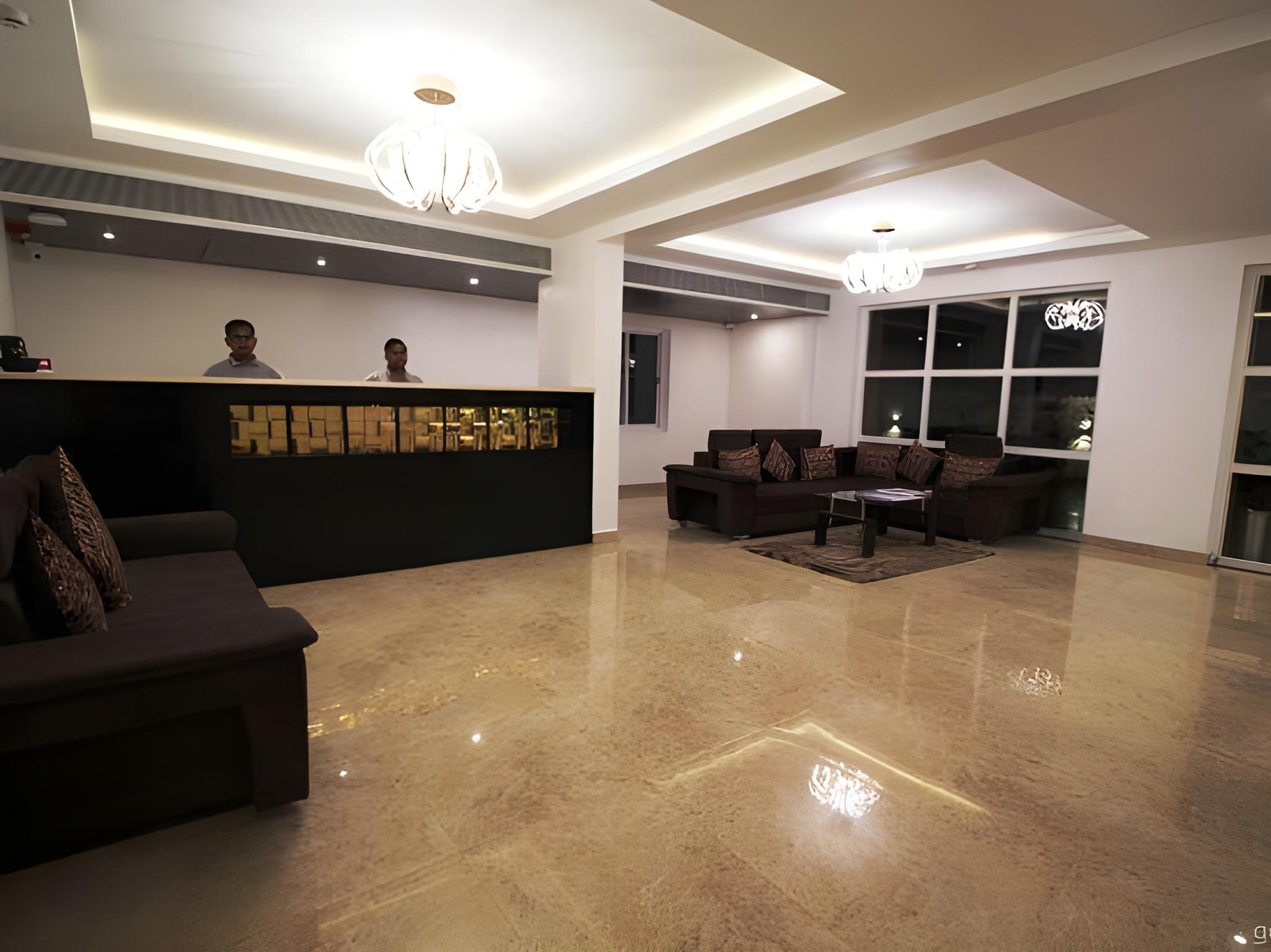 Hotel Golden Plateau 9/19