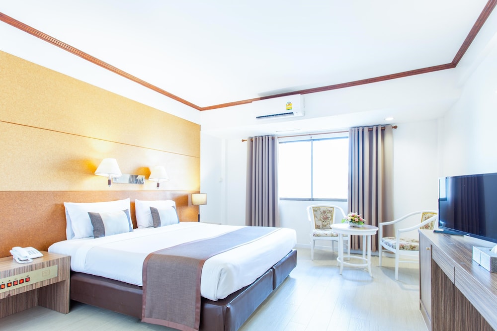 The Beverly Hotel Pattaya 27/78