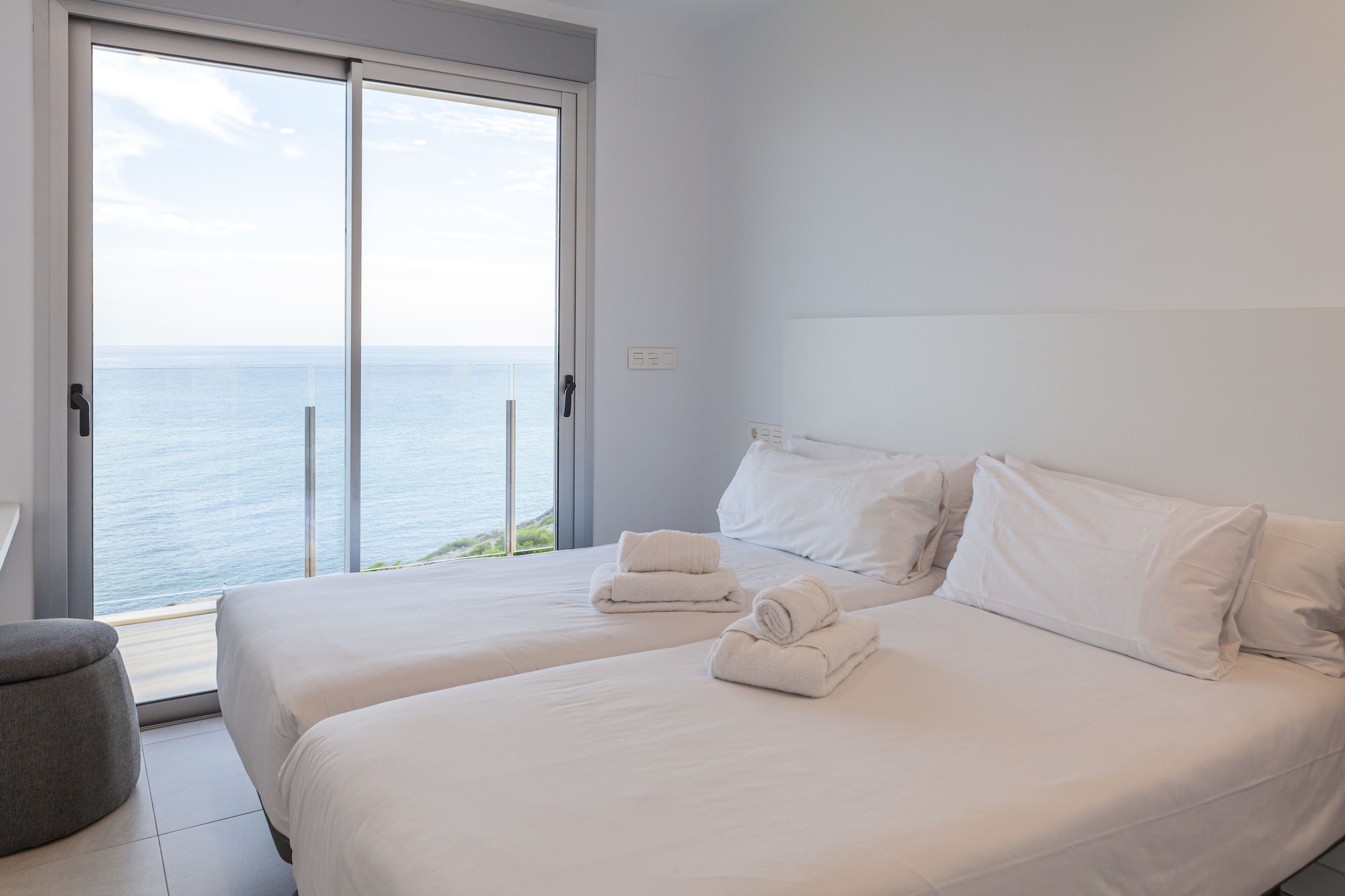 3 BEDROOMS, PREMIUM, PENTHOUSE, 2 DOUBLE AND TWIN BEDS, SEA VIEW, TERRACE