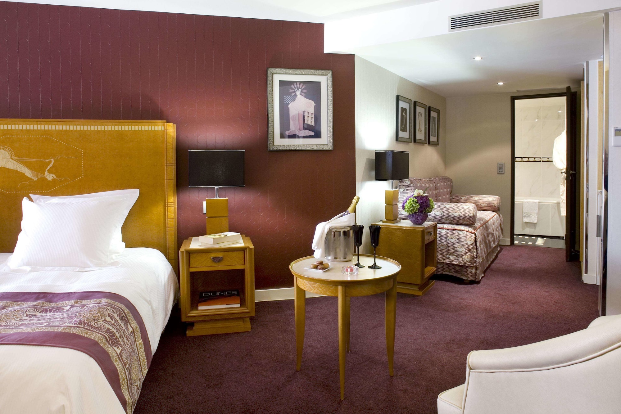 PRESTIGE, SUITE