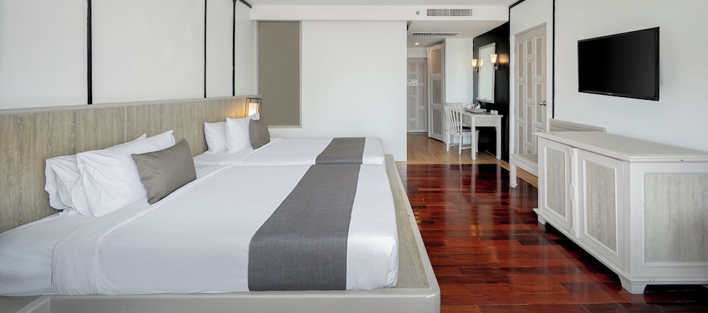Andamantra Resort And Villa Phuket 12/49